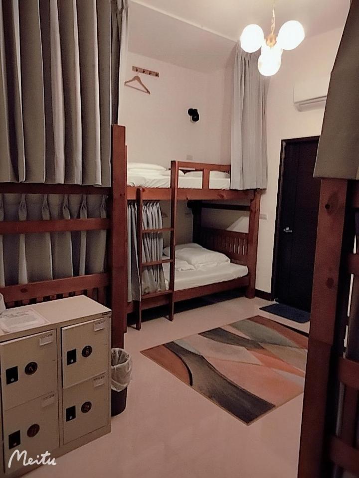 910 Hostel Yuli Rum bild